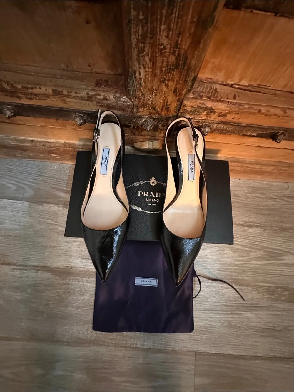 Prada Milano Womens Black Patent Leather Pointed Toe Slingback Heels Size 39